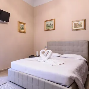 Pinzochere Artistic For Family Appartement Florence